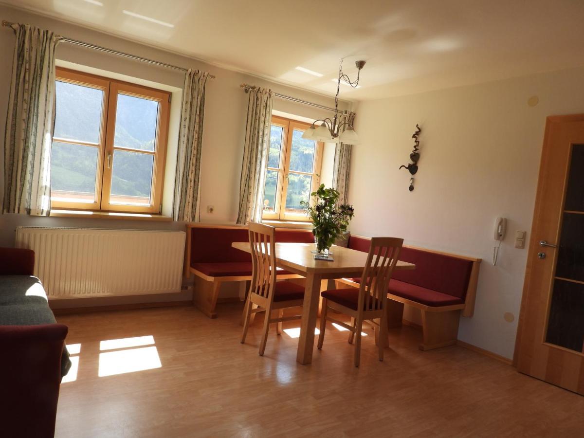 Appartamento Bio-Bauernhof Einberghof Pfarrwerfen Esterno foto