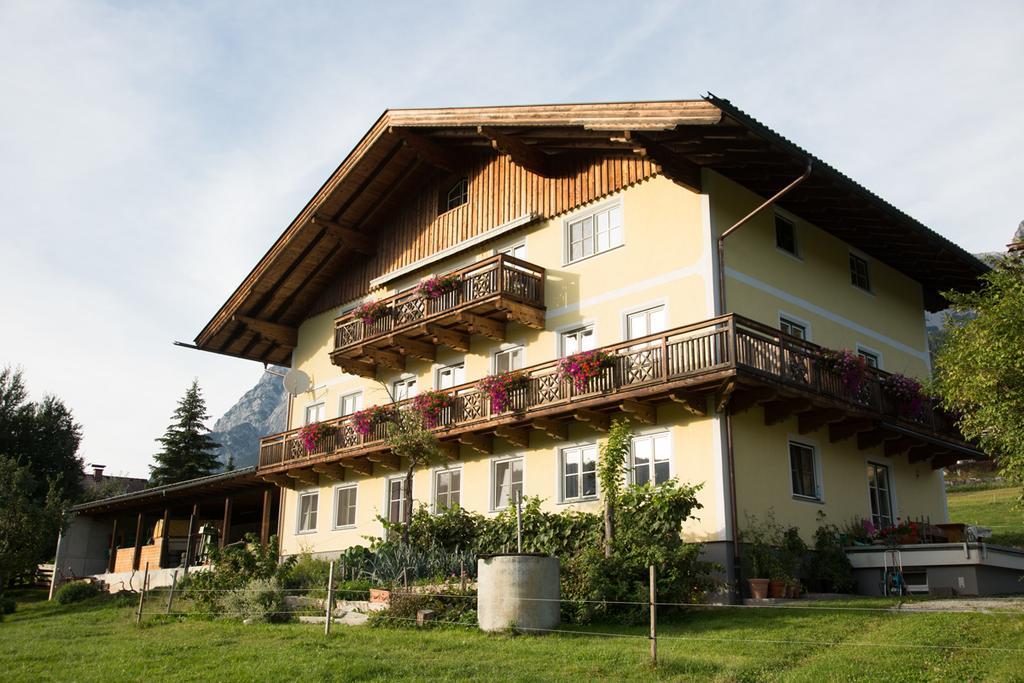 Appartamento Bio-Bauernhof Einberghof Pfarrwerfen Esterno foto
